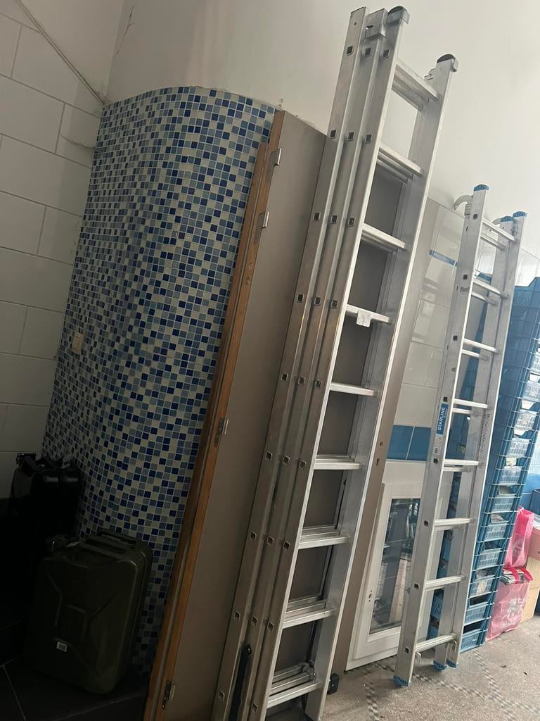 3 grande échelle, Enlèvement, Comme neuf, Échelle, 4 mètres ou plus