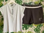 Short Esprit en T-shirt Nike - 38, Kleding | Dames, Topjes, Maat 38/40 (M), Verzenden, Zo goed als nieuw, Nike - Esprit