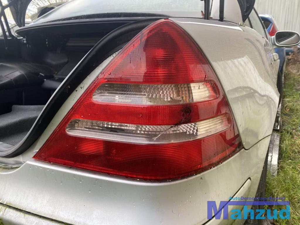 MERCEDES SLK R170 rechts achterlicht 1996-2004, Gebruikt, Mercedes-Benz AG, Mercedes-Benz, Mercedesstrasse 120
70372  Stuttgart, DE