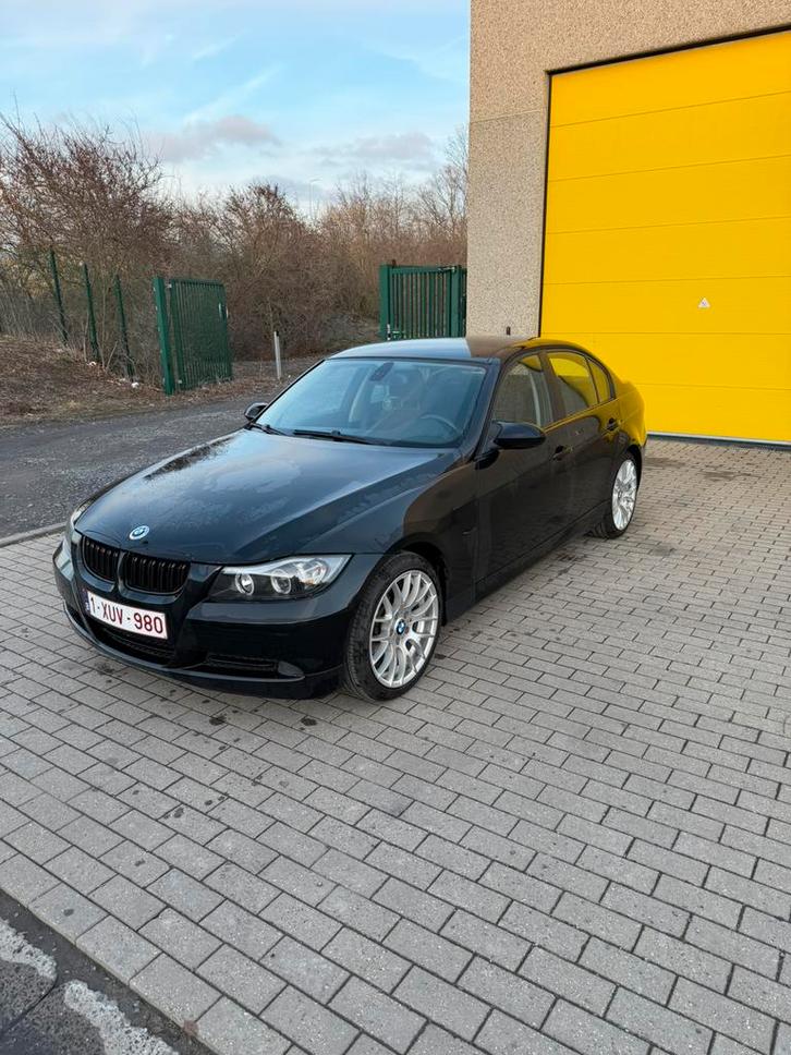 BMW 318i E90 uit 2008, Auto's, BMW, 3 Reeks, Airbags, Airconditioning, Centrale vergrendeling, Climate control, Cruise Control