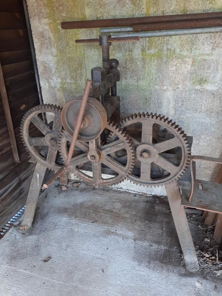 Buigmachine, bandwals, smederij, Antiquités & Art, Antiquités | Outils & Instruments, Enlèvement