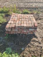 Oude recuperatie Beerse klinkers, Doe-het-zelf en Bouw, Ophalen, Zo goed als nieuw, Bakstenen