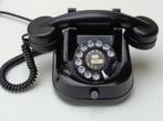 Oude Telefoon in Bakeliet met Draaischijf uit 1957, Ophalen of Verzenden, Gebruikt, Met draaischijf