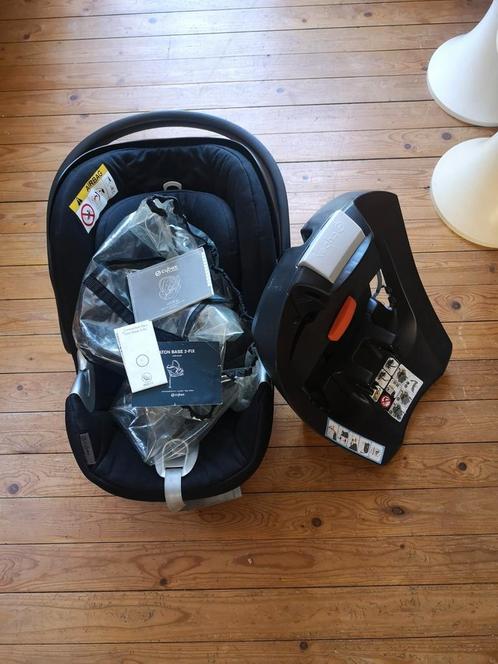 Cybex ISOFIX autostoeltje en onderstel, Kinderen en Baby's, Autostoeltjes, Gebruikt, Autogordel, Ophalen