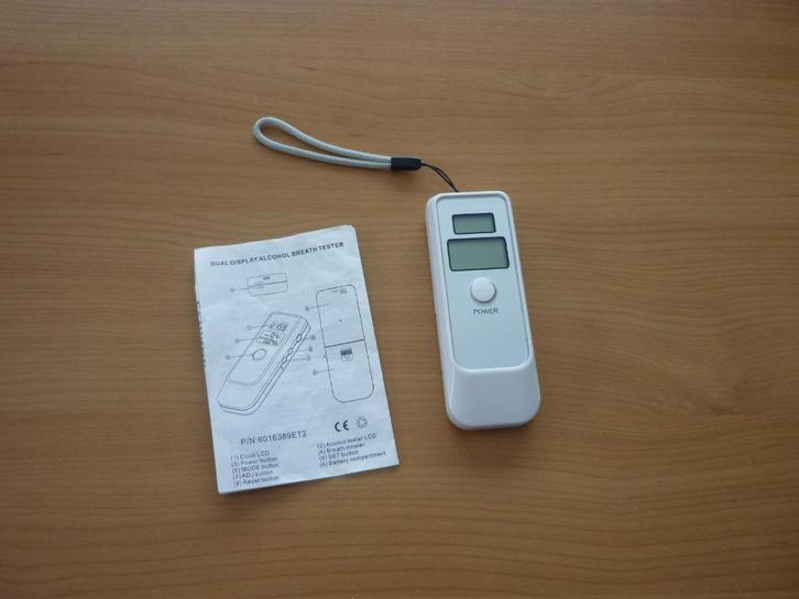 Digitale alcohol ademtester alcoholtester ademanalyse, Elektronische apparatuur, Persoonlijke Verzorgingsapparatuur, Ophalen of Verzenden