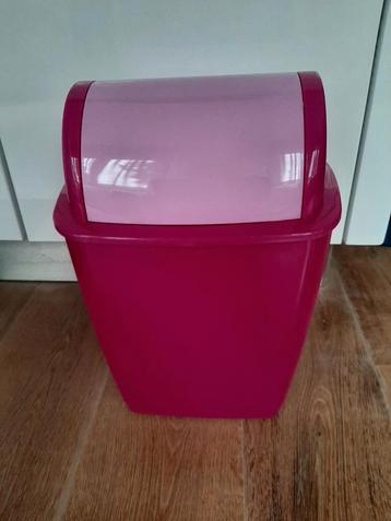 Vuilbakje badkamer - NIEUW  beschikbaar voor biedingen
