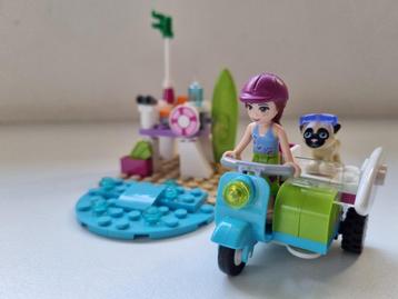 LEGO friends 41306 - Mia's Beach Scooter