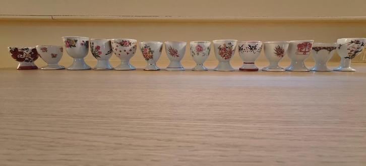 Eierdopjes 1€/st  bloemen, roze tinten, Huis en Inrichting, Keuken | Servies, Zo goed als nieuw, Overige typen, Overige stijlen