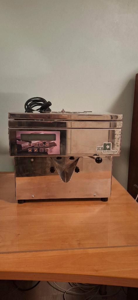 Betatemper Chocolade menger & tempreerder, Zakelijke goederen, Horeca | Keukenapparatuur, Bakkerij en Slagerij, Gebruikt, Ophalen