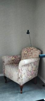Romantisch bloemen zeteltje, met hoge houten pootjes., Ophalen, Zo goed als nieuw, Stof