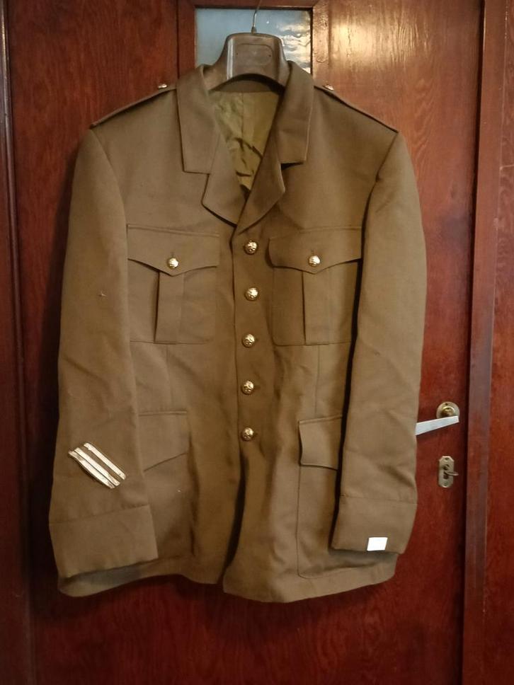 Groot lot Belgisch leger, Verzamelen, Militaria | Algemeen, Ophalen