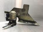RELAIS Mitsubishi Pajero Canvas Top (V6 / 7) (K5T43077), Gebruikt, Mitsubishi