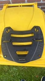 Montageplaat voor topbox merk GIVI, Ophalen, Zo goed als nieuw