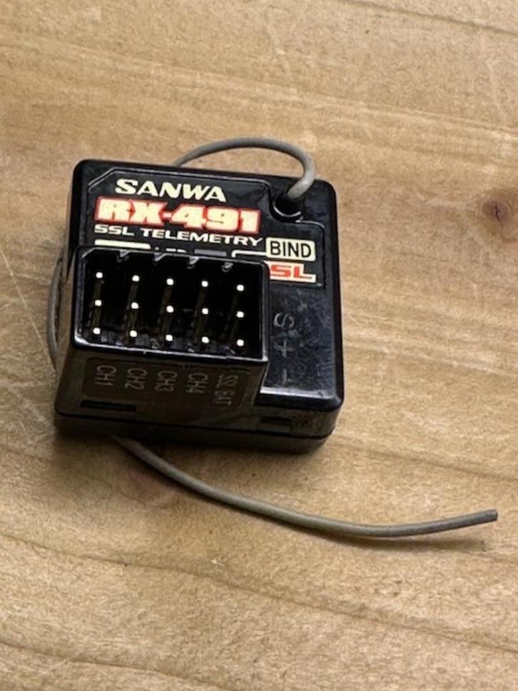 Sanwa RX-491 ontvanger, Hobby en Vrije tijd, Modelbouw | Radiografisch | Auto's, Zo goed als nieuw, Ophalen of Verzenden
