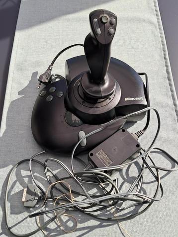 te koop : joystick beschikbaar voor biedingen