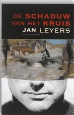 Te Koop Boek DE SCHADUW VAN HET KRUIS Jan Leyers, Livres, Biographies, Religion, Utilisé, Enlèvement ou Envoi, Jan Leyers