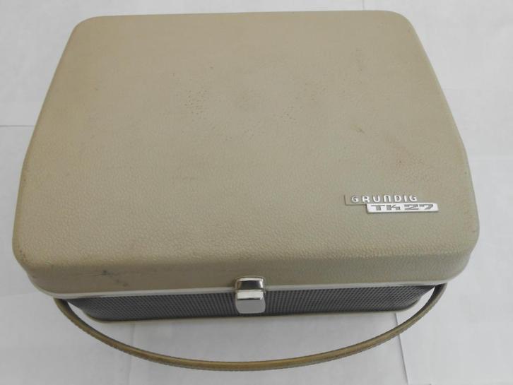 Magnétophone GRUNDIG, Audio, Tv en Foto, Bandrecorder, Bandrecorder, Met stofkap, Met banden, Ophalen
