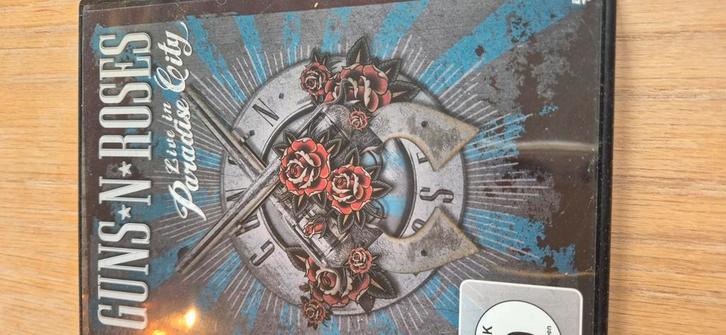 DVD Guns*N*Roses live in Paradise City, Cd's en Dvd's, Dvd's | Muziek en Concerten, Zo goed als nieuw, Ophalen of Verzenden