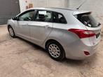 Hyundai i30 diesel jaar 2014, Auto's, Voorwielaandrijving, Euro 5, Stof, Zwart