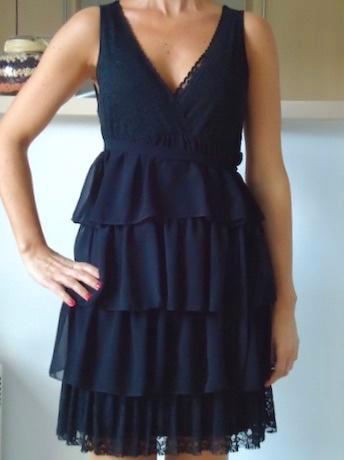 Jolie robe - dentelle et voile, Vêtements | Femmes, Robes, Comme neuf, Taille 38/40 (M), Noir, Enlèvement