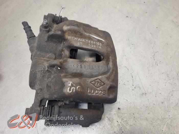 Remklauw (Tang) links-voor van een Opel Vivaro, Auto-onderdelen, Remmen en Aandrijving, Opel, Gebruikt, 3 maanden garantie, Ophalen of Verzenden