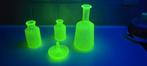 Art deco toilette set in uranium / vaseline glass, Antiek en Kunst, Ophalen