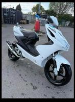 Yamaha aerox nitro, Fietsen en Brommers, Scooters | Yamaha, Ophalen of Verzenden, Zo goed als nieuw