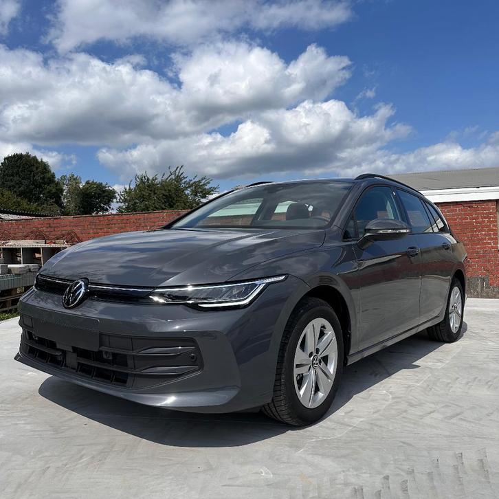 Volkswagen Golf Variant Life 1,5 TSI Nieuwe wagen ACC, Autos, Volkswagen, Entreprise, Achat, Golf, ABS, Caméra de recul, Phares directionnels