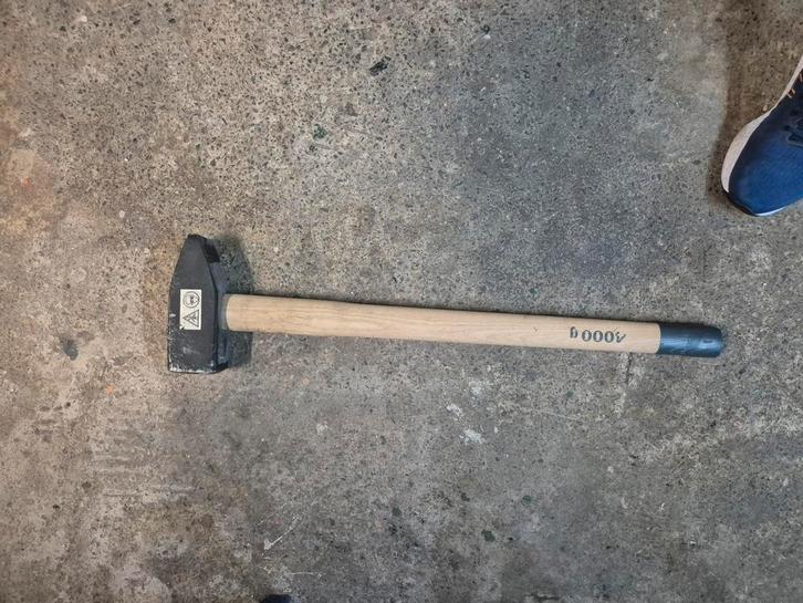 Voorhamer 4kg, Tuin en Terras, Hand-tuingereedschap, Zo goed als nieuw, Ophalen