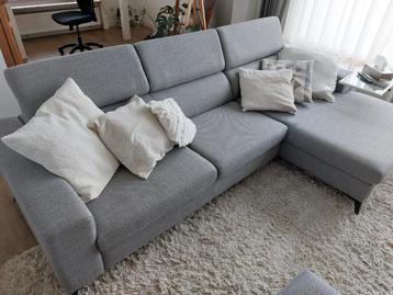 Canapé d'angle élégant, durable et intemporel, gris