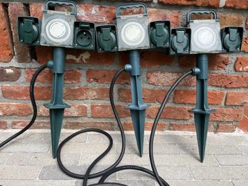 Tuinpen voor electrische BBQ, tuinverlichting, visvijver,etc beschikbaar voor biedingen