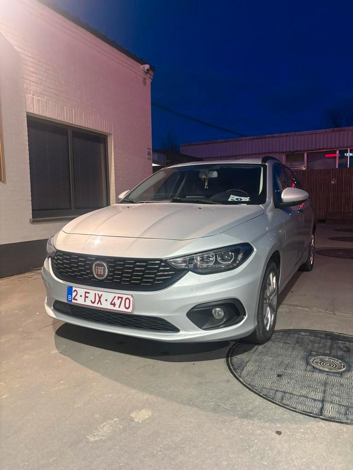 Fiat tipo break 2019 essence, Auto's, Fiat, Particulier, Tipo, Achteruitrijcamera, Adaptieve lichten, Airbags, Airconditioning
