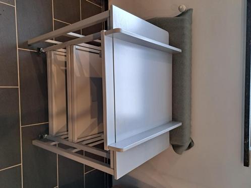 Luiertafel met bad, Kinderen en Baby's, Badjes en Verzorging, Gebruikt, Overige typen, Overige merken, Ophalen