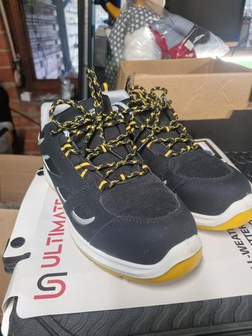 Veiligheidsschoenen Cratex beschikbaar voor biedingen