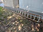 Kunststof ladder, 2 delen, 18 & 19 treden, Doe-het-zelf en Bouw, Ladders en Trappen, Ophalen, Gebruikt, Ladder