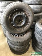 Suzuki SX4 Fiat Sedici Lexus Toyota Winterbanden set 5 x 114, Auto-onderdelen, Gebruikt, 15 inch, Banden en Velgen, Personenwagen