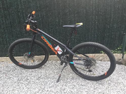 Vélo Orbea MX24 team disc (garçon ou fille)+ casque, Fietsen en Brommers, Fietsen | Kinderfietsjes, Ophalen