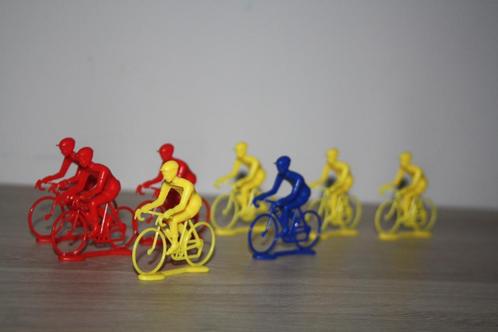 Plastic speelgoed wielrenners , 5x5 cm , geen opschrift, Collections, Jouets miniatures, Utilisé, Enlèvement ou Envoi