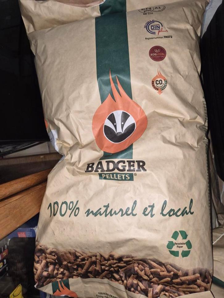 Pellets Badger palets per zak of pallet te koop, Jardin & Terrasse, Bois de chauffage, Enlèvement ou Envoi