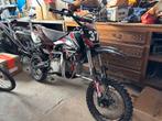 Pitbike 140cc, Fietsen en Brommers, Ophalen, Zo goed als nieuw, Pitbike
