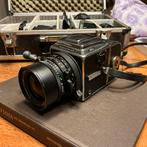 Hasselblad 503cx + Carl Zeiss Distagon & S-Planar, Ophalen of Verzenden, Zo goed als nieuw, Accessoires