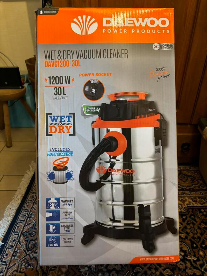 Industriële stofzuiger: Daewoo DAVC1200-30L, Elektronische apparatuur, Stofzuigers, Nieuw, Waterstofzuiger, 1200 tot 1600 watt
