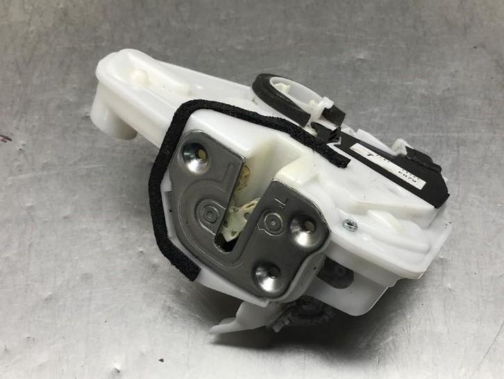 PORTIERSTANGEN LINKS VOOR Mazda CX-5 (KF) (01-2016/02-2018), Auto-onderdelen, Overige Auto-onderdelen, Mazda, Gebruikt