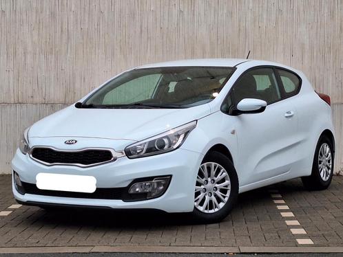 Kia ProCeed 1.4i  Année 2013  178.000 kilomètres, Autos, Kia, Entreprise, (Pro) Cee d, Radio, USB, Essence, Euro 5, Boîte manuelle