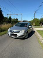 Opel Astra 1.4 benzine 2010, Auto's, Opel, Voorwielaandrijving, Leder en Stof, Handgeschakeld, Euro 4