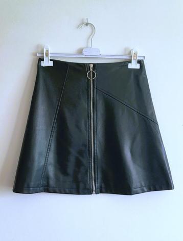 Daphnea Trendy en Stijlvolle PLU Lederen Rok - Mode-item!, Daphnea, Comme neuf, Noir, Envoi