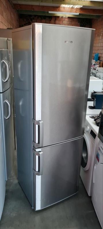 Combi koelkast beko A++, Elektronische apparatuur, Ophalen of Verzenden, Zo goed als nieuw