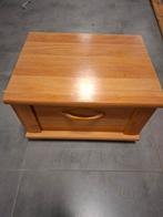 Nachtkastje, Huis en Inrichting, Slaapkamer | Nachtkastjes, Ophalen, Zo goed als nieuw