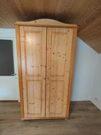 Tienerkamer (eikenhout): kleerkast, bed, nachtkast en bureau, Ophalen, Zo goed als nieuw
