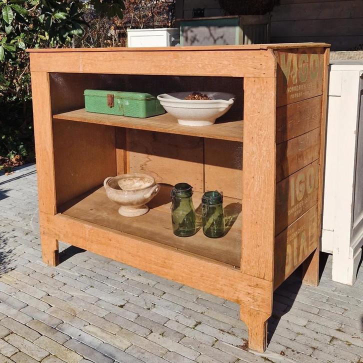 Oude toonbank /kast / vitrinekast /werkbank, Antiek en Kunst, Curiosa en Brocante, Ophalen